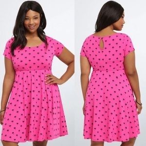 Torrid Size 3 Hot Pink Palm Dress